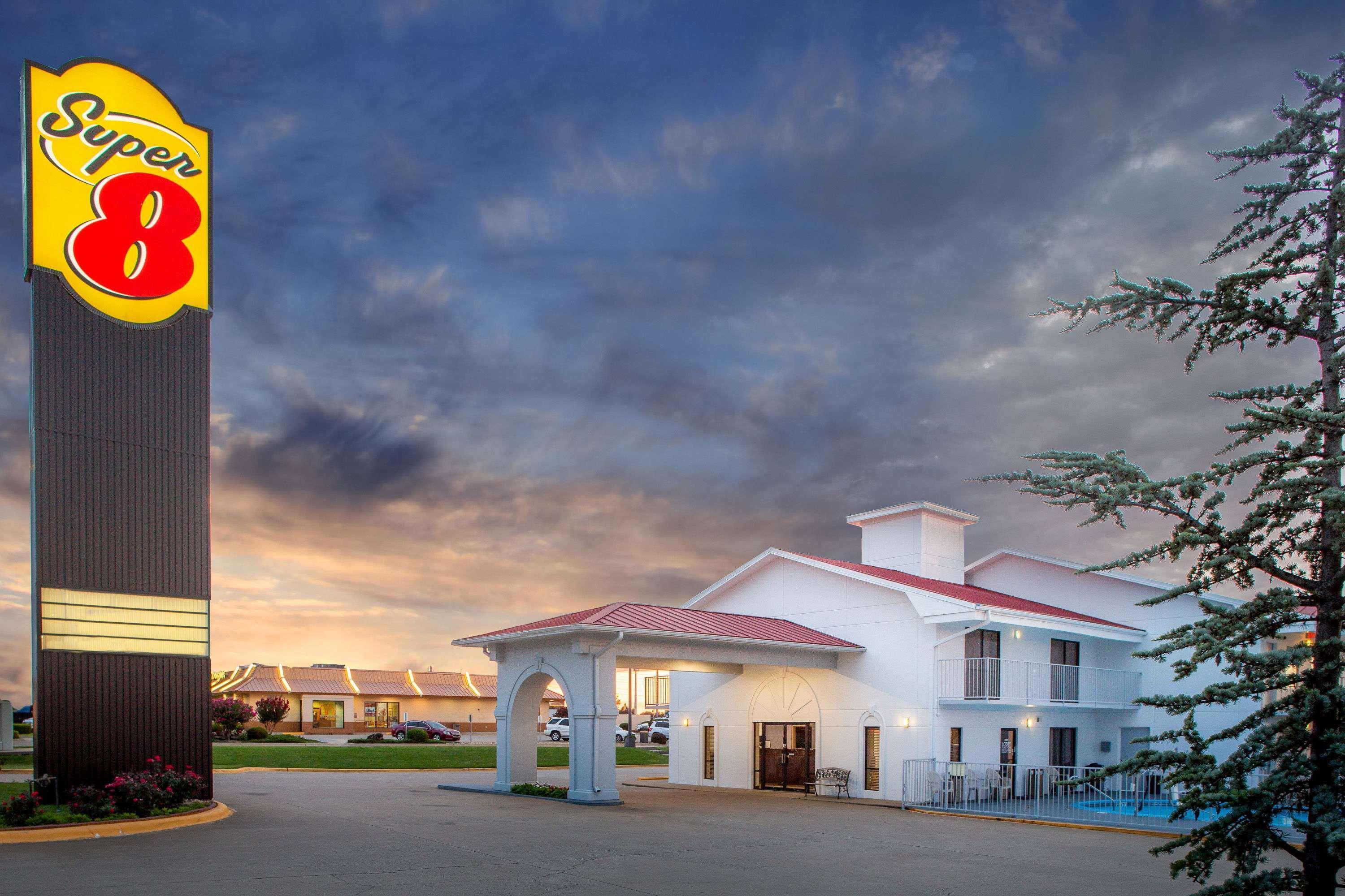 Super 8 by Wyndham Springdale AR Motel Eksteriør bilde